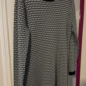 Michael Kors long sleeve dress, thick material. NEW